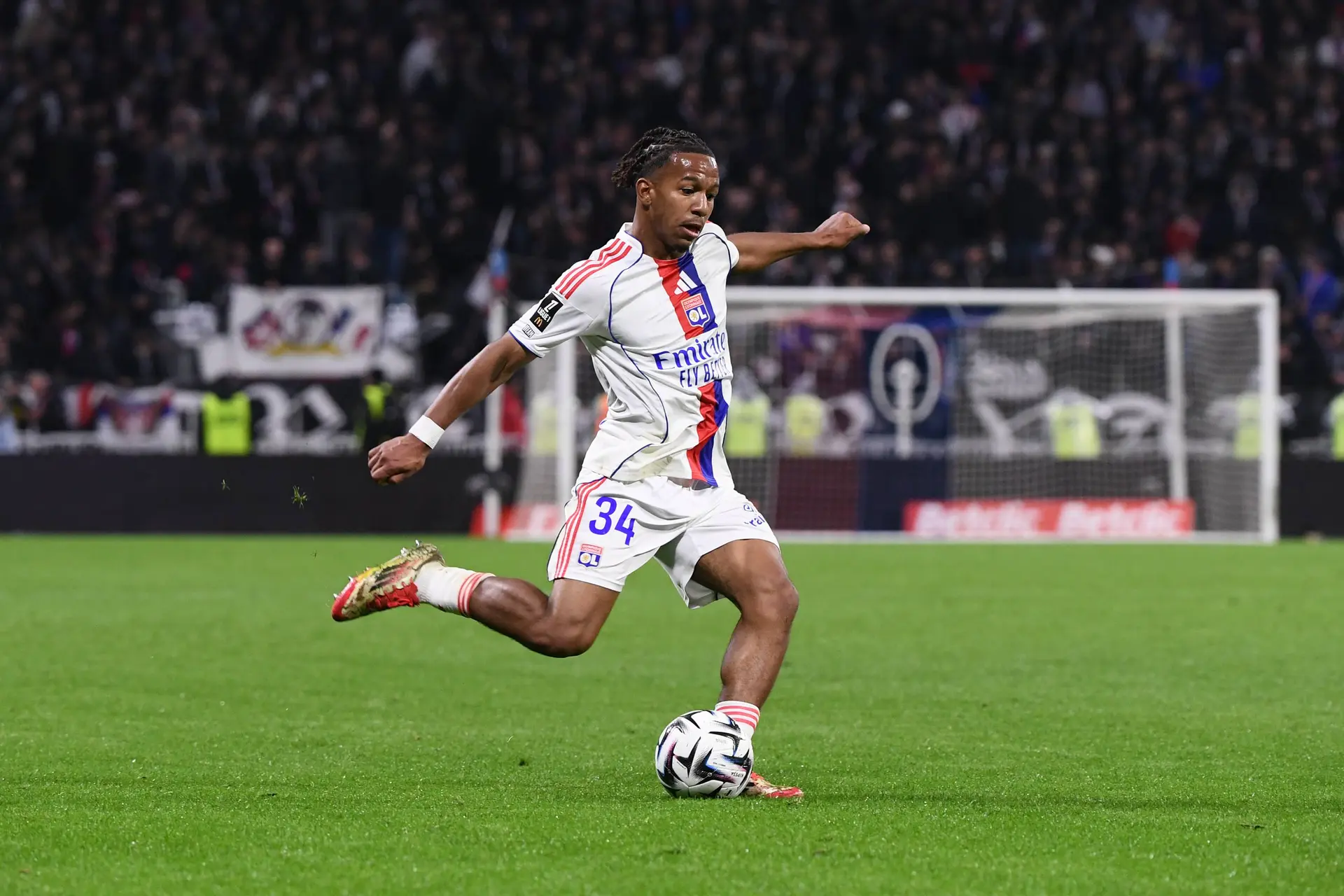 Un gros coup à zéro euro, l’OL signe Steeve Kango