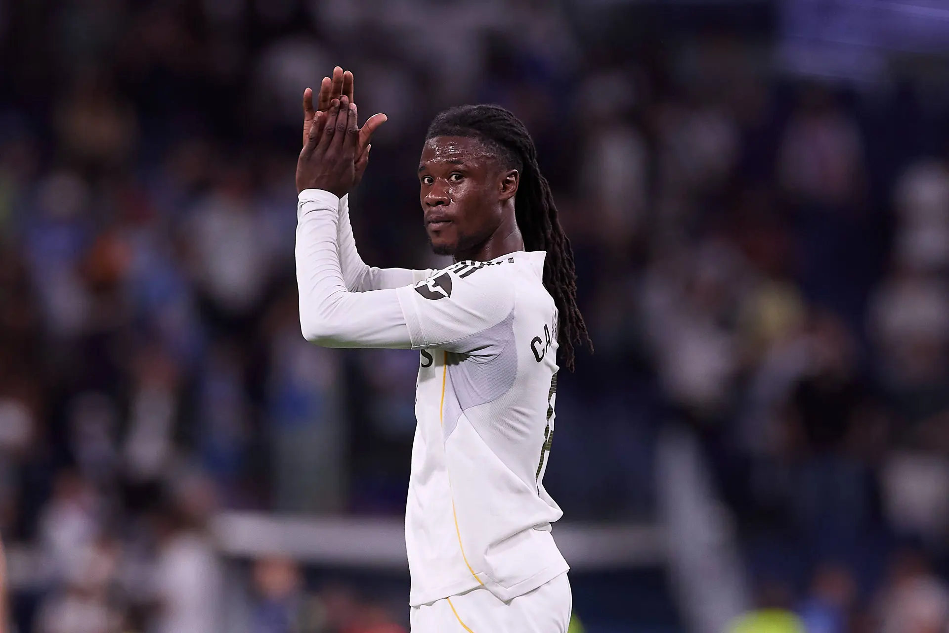 Real : Camavinga défie Mourinho, le PSG en fait les frais