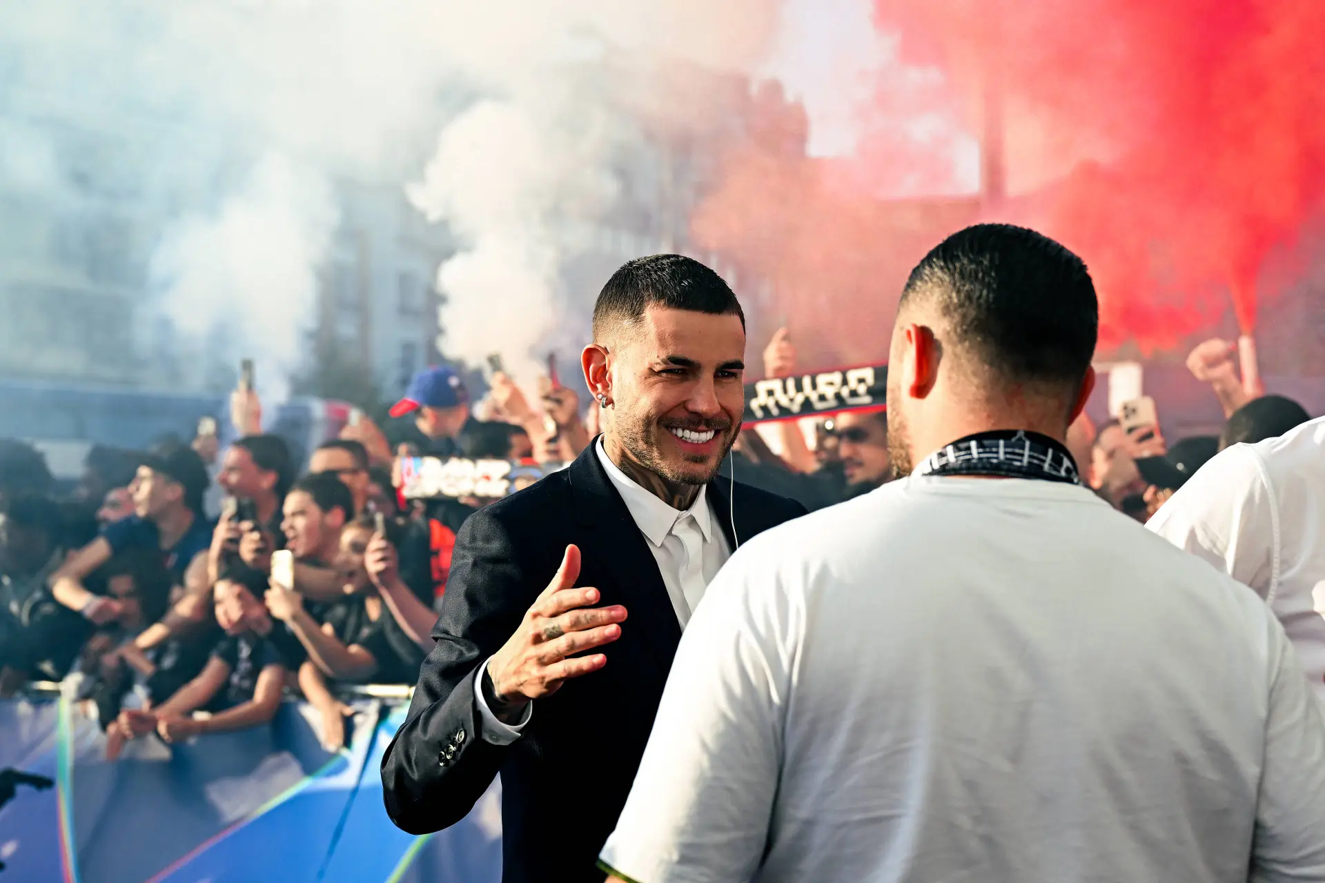 Trop bien payé, il annonce son départ du PSG en 2028