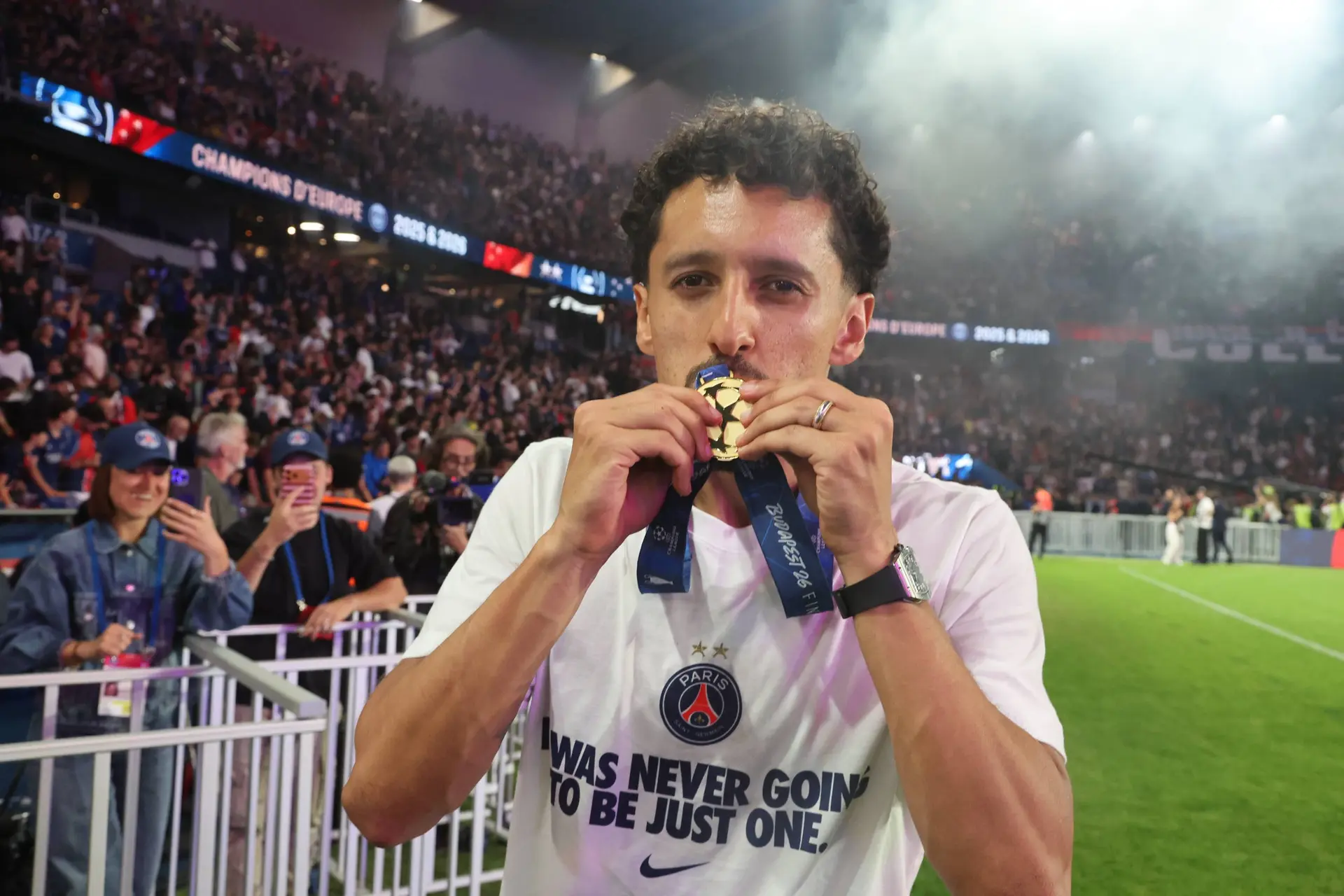 PSG : Un club surprise drague Marquinhos