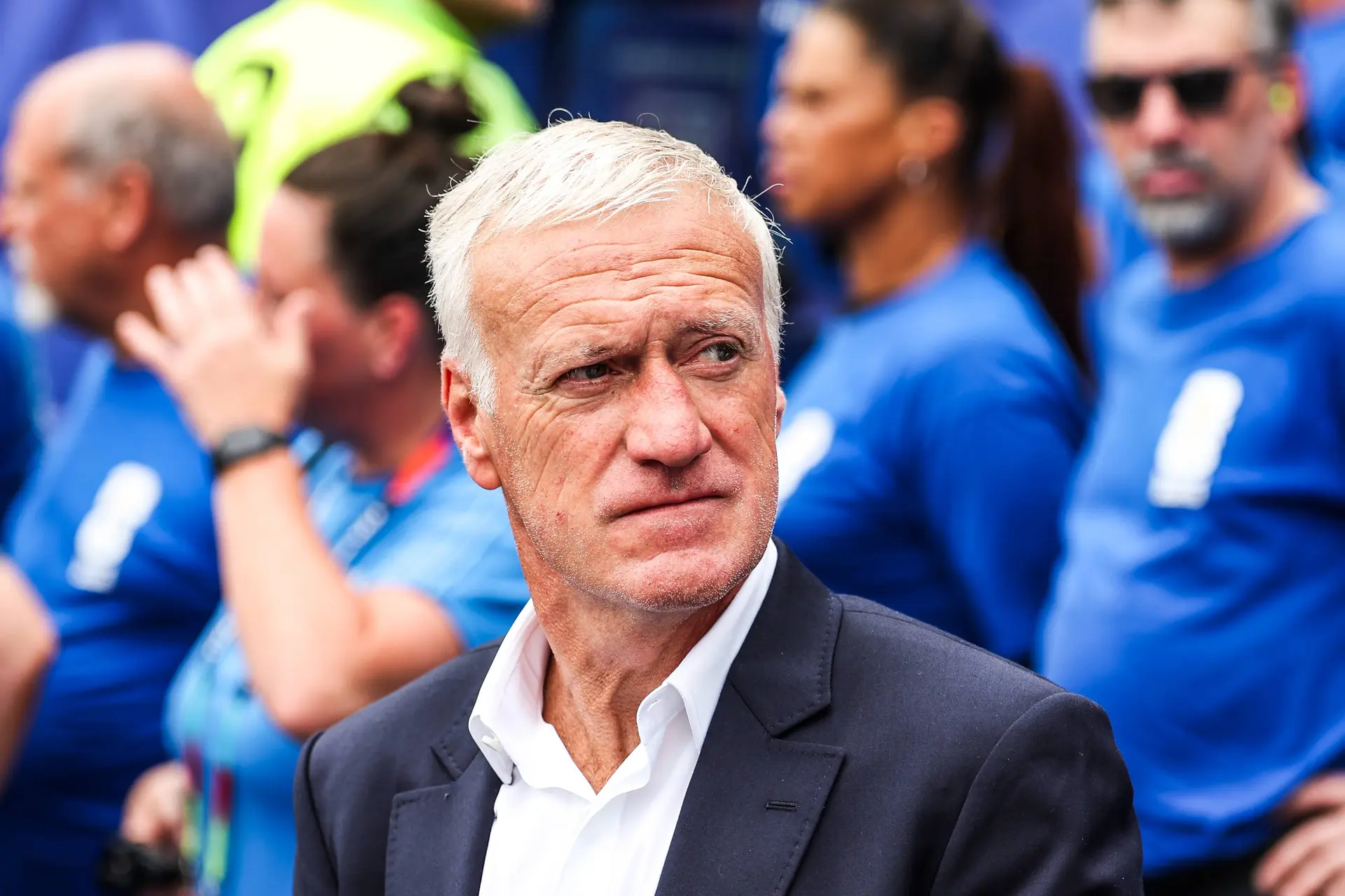 Didier Deschamps endeuillé, il rentre en France