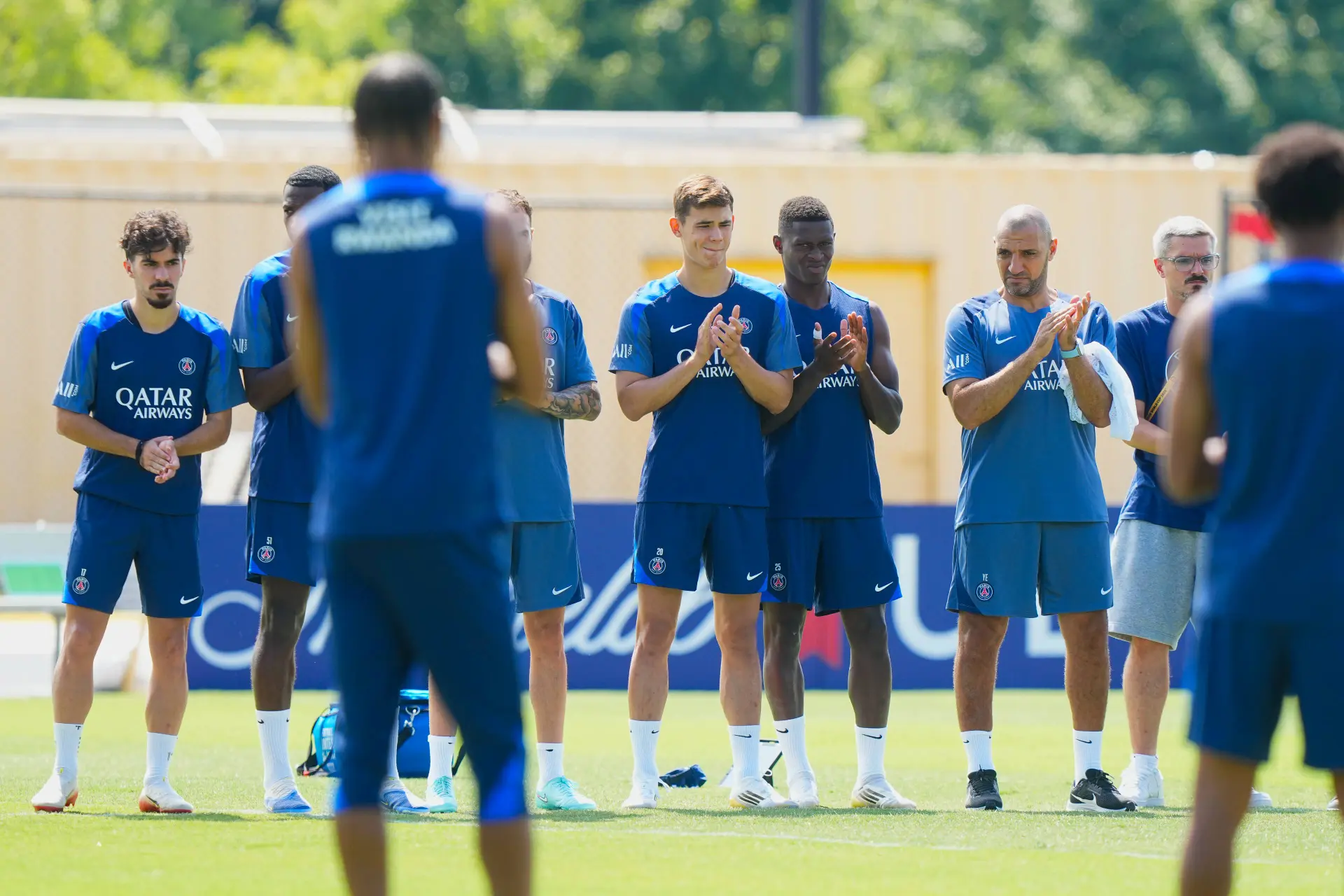 « Je discute avec Luis Campos », ce joueur veut faire rêver le PSG