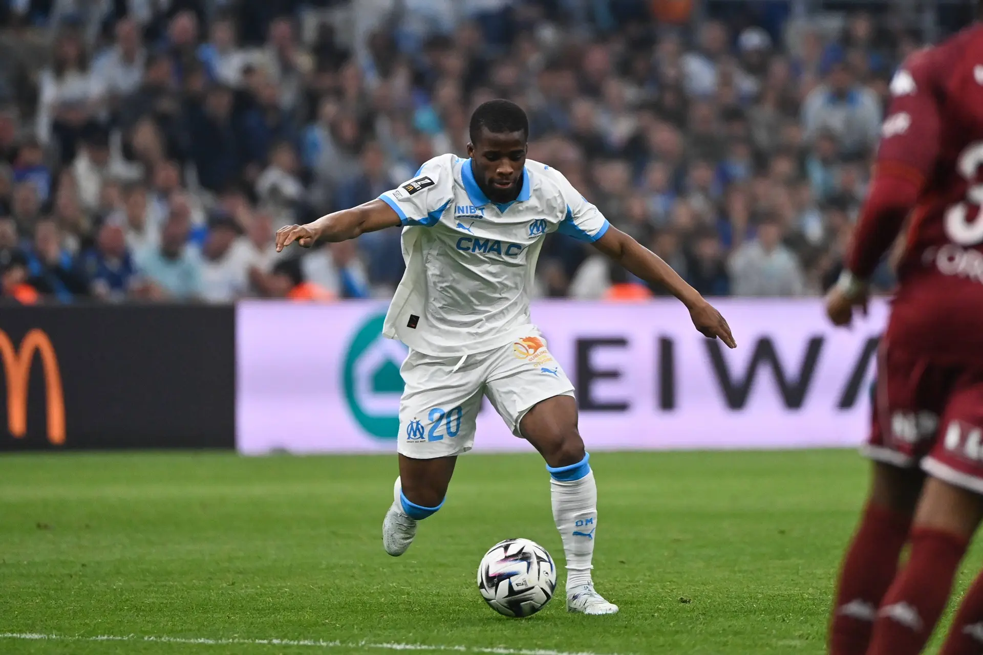 OM : Lorenzi négocie durement avec le Genoa