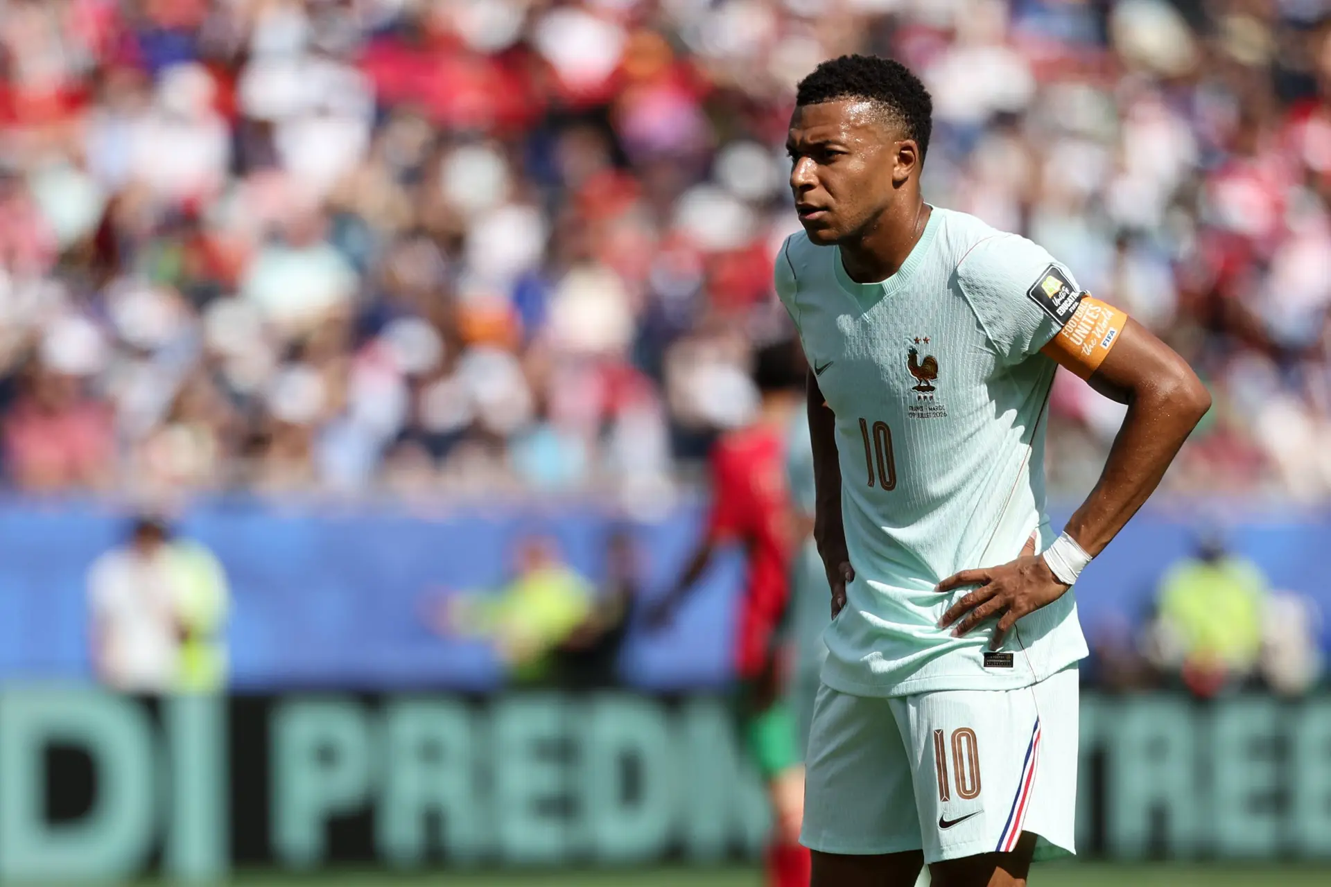 CdM 2026 : Mbappé rate un penalty interminable, merci la VAR...