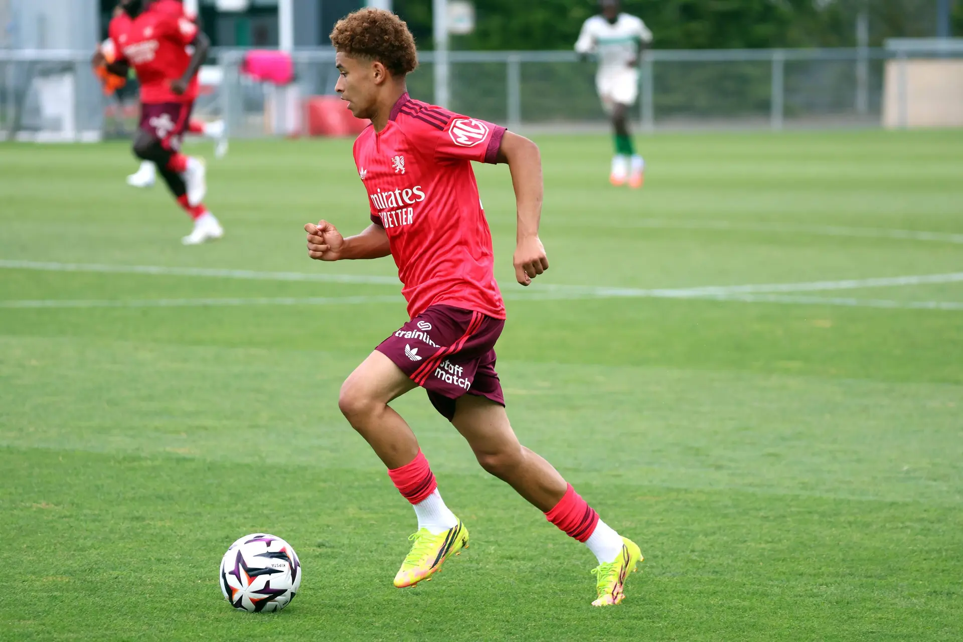 OL : Le Sénégal et l’Algérie se battent pour un Lyonnais de 17 ans