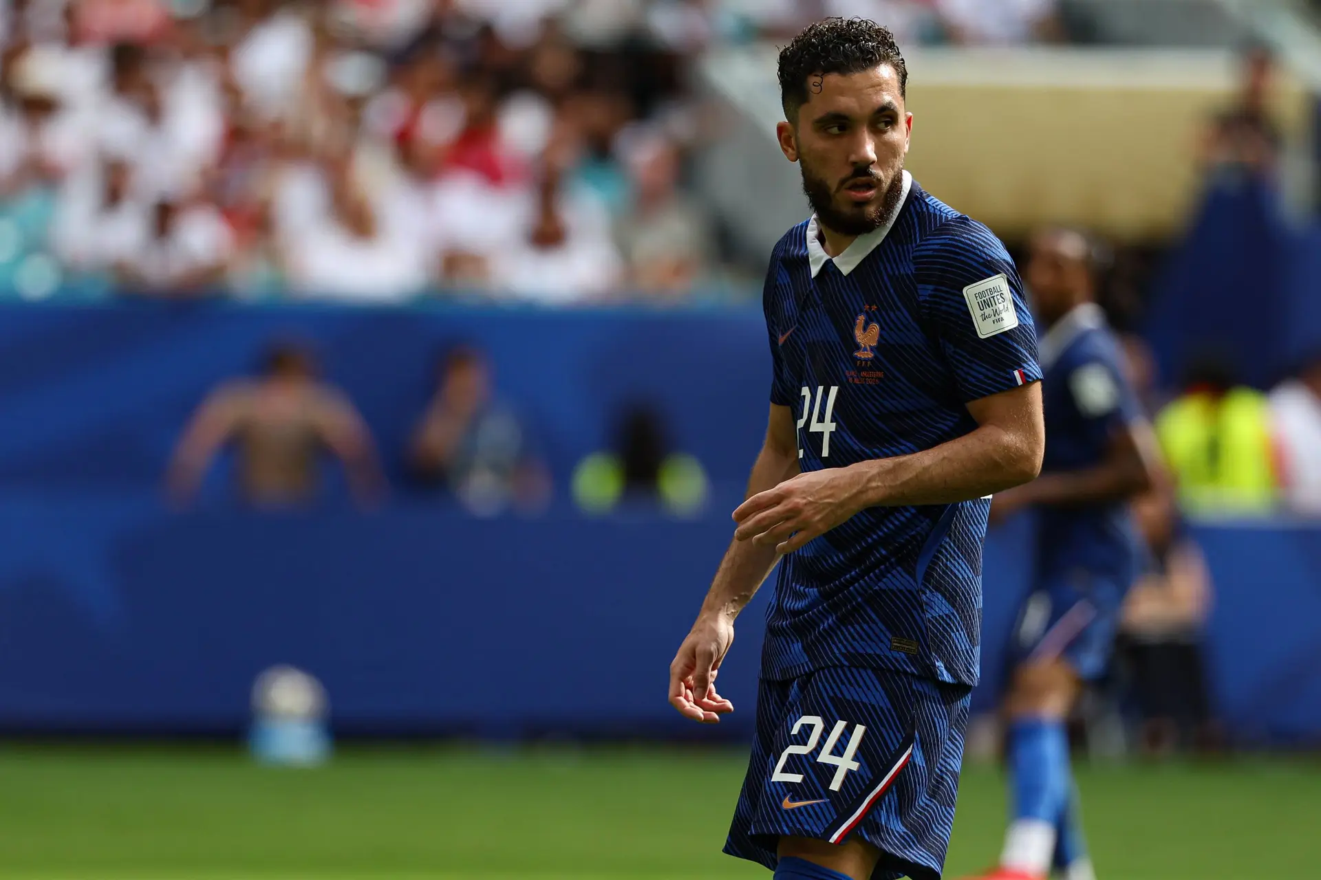France : Quatre joueurs changés après 45 minutes