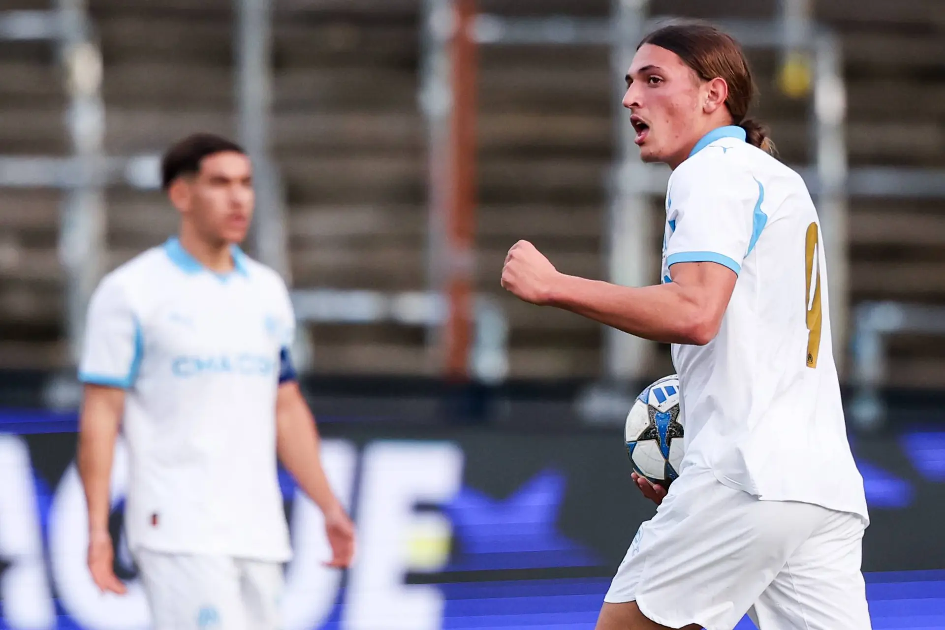 Lens craque pour le meilleur buteur de l’OM