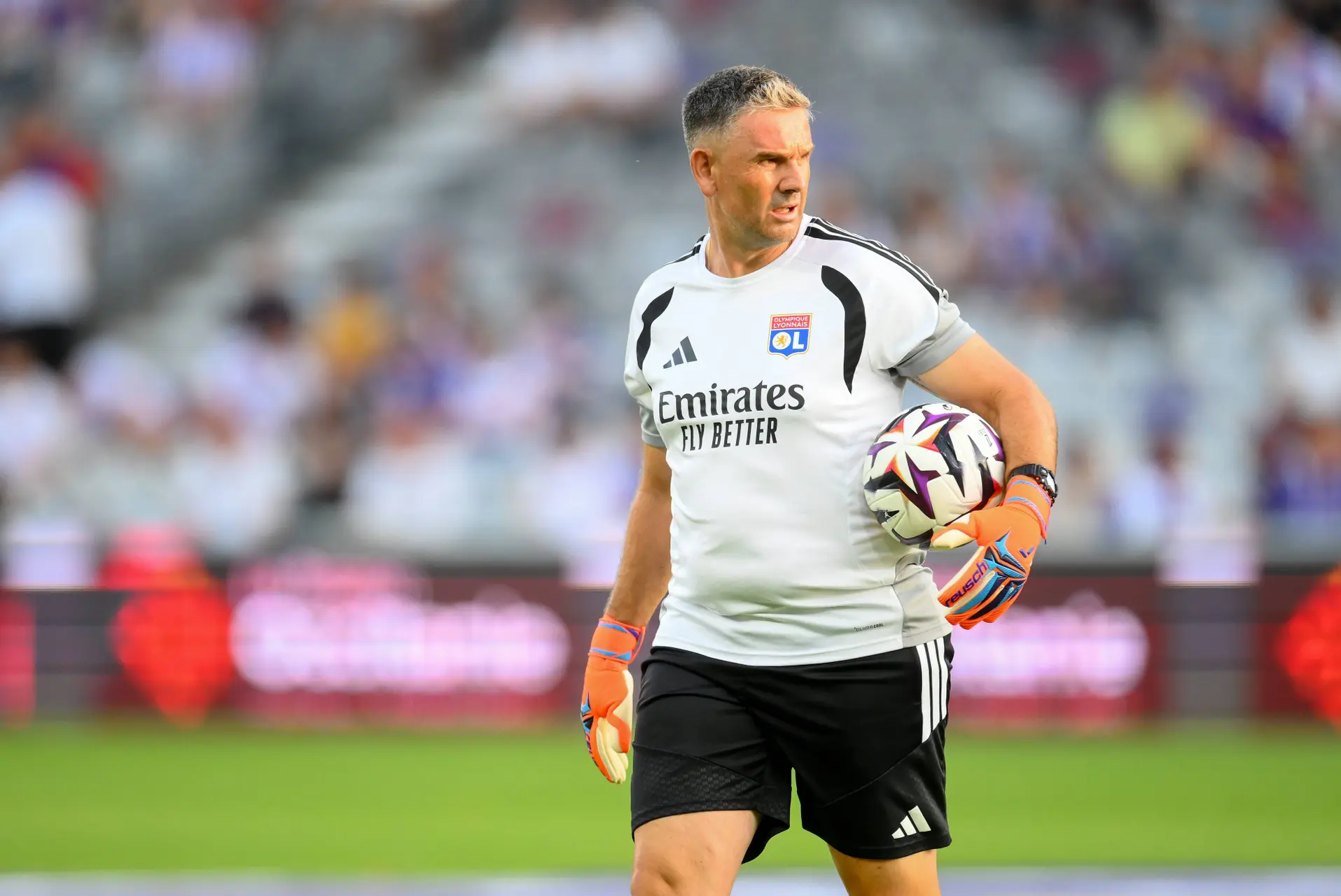 OL : Antonio Ferreira licencié après son coup de folie contre Guendouzi ?