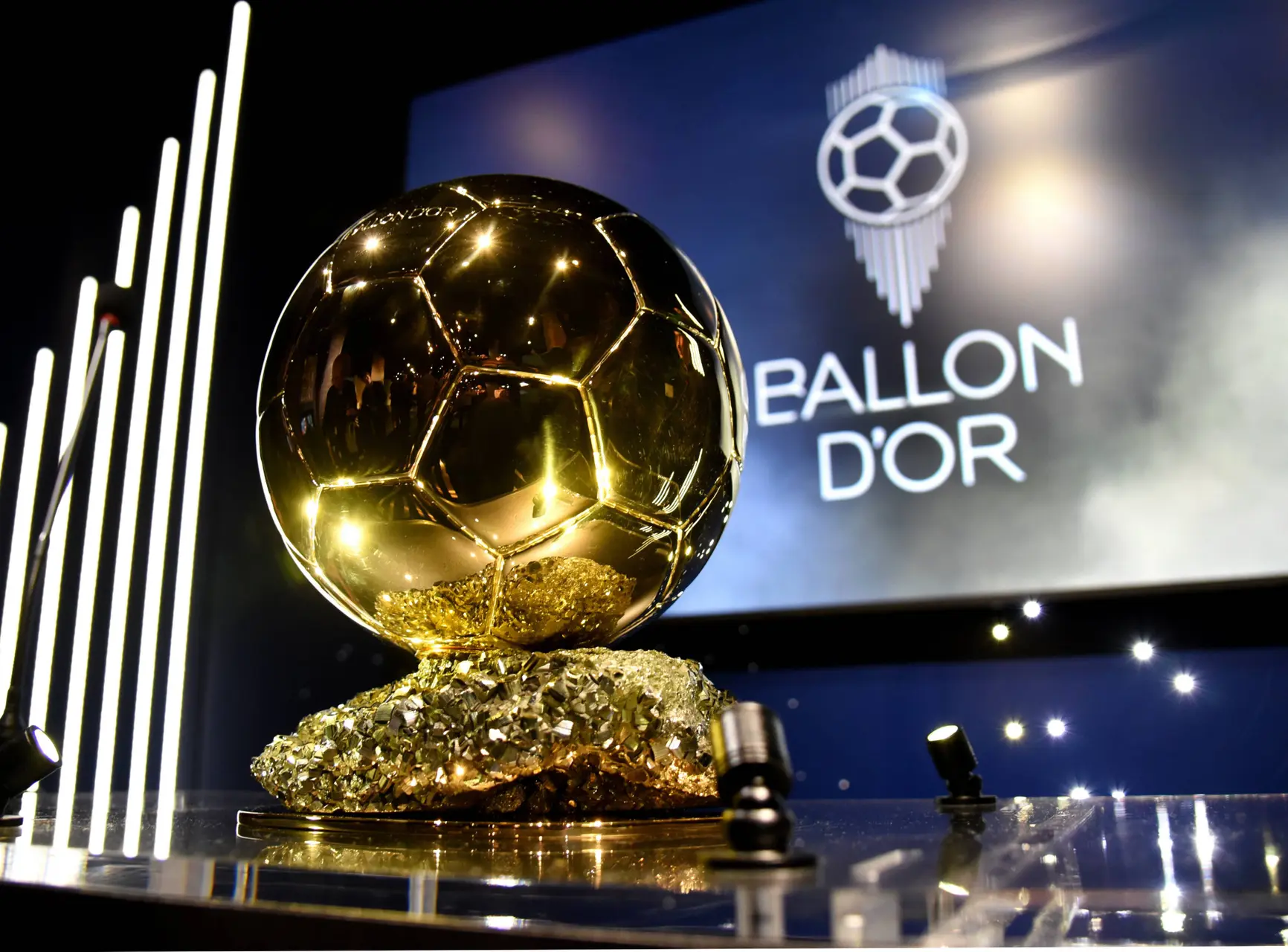 ICONSPORT_366772_0030 Ballon d'Or
