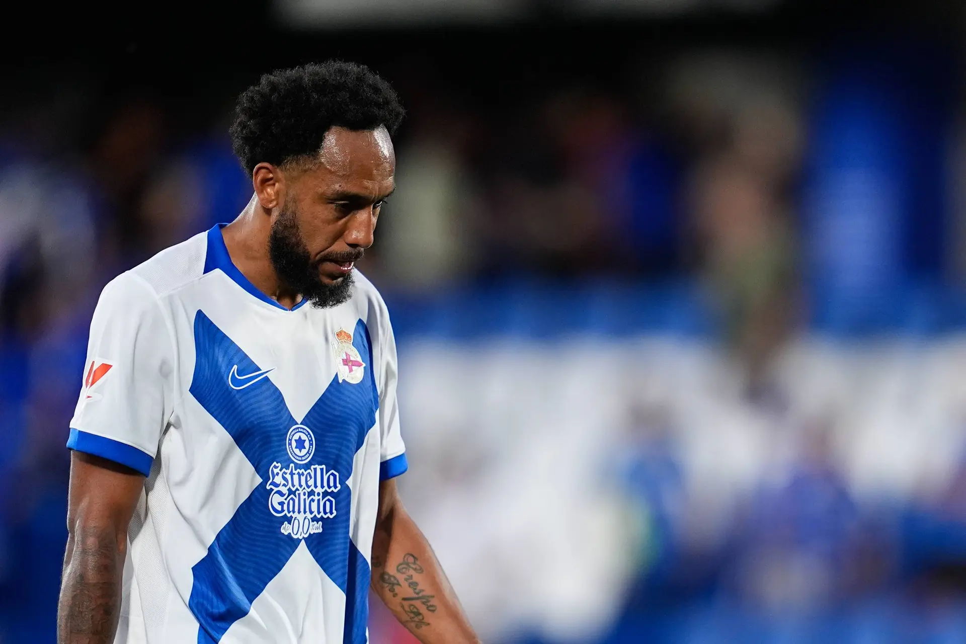 Aubameyang opéré et absent au moins deux mois