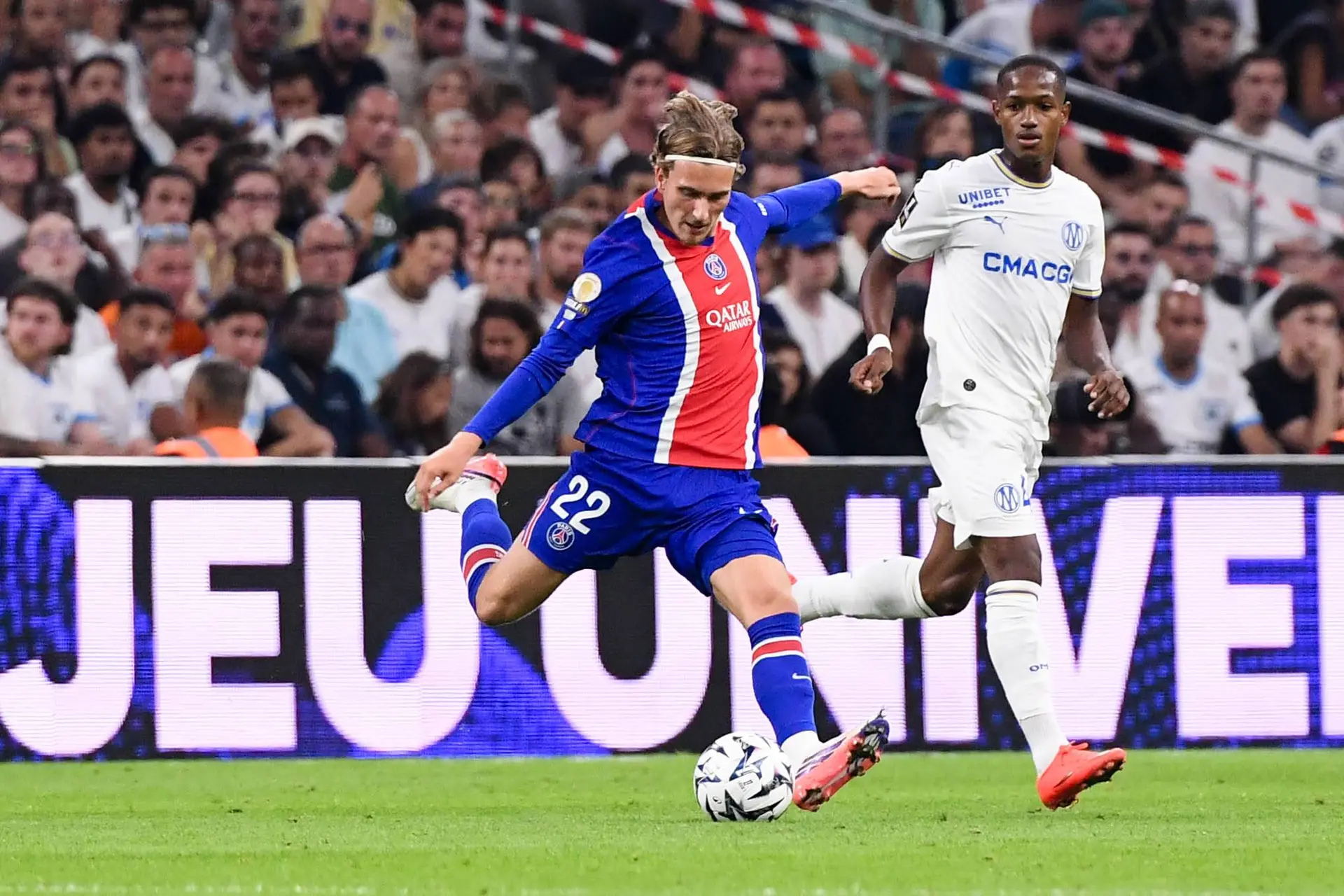17 buts et 15 passes, Mika Godts annonce la couleur au PSG