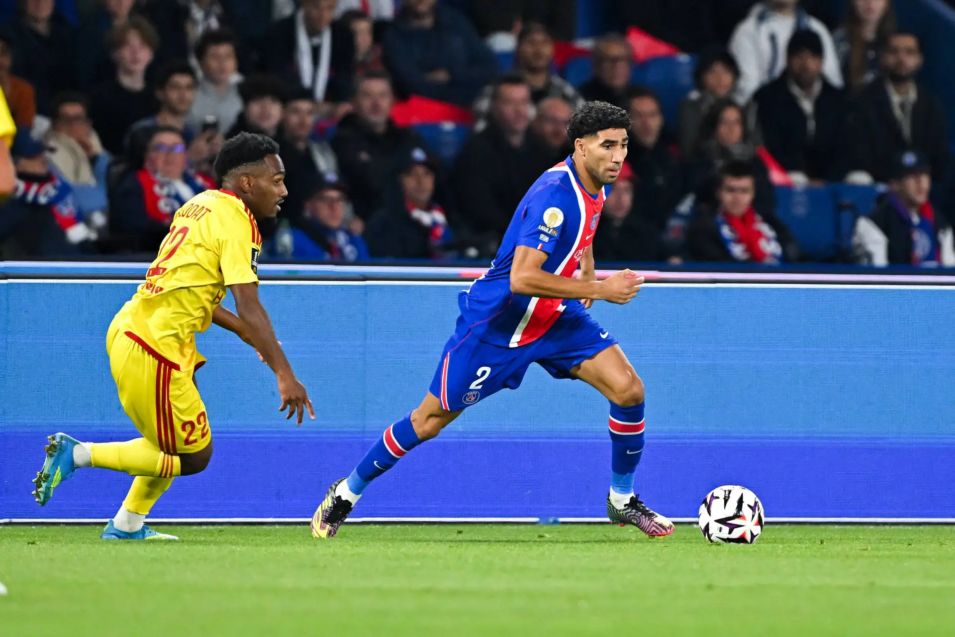 Le pénalty contesté qui met le PSG en tête