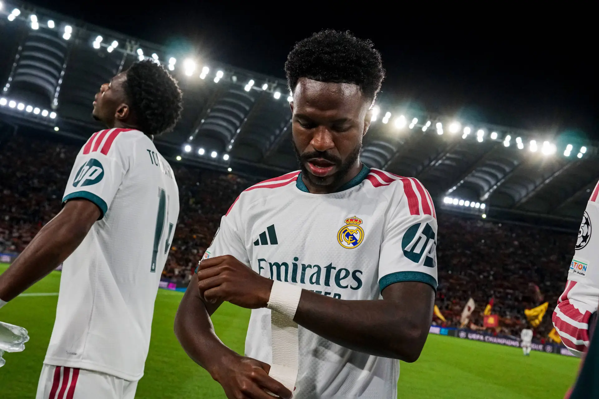 Real Madrid : Vinicius insulté dans un match où il ne joue pas