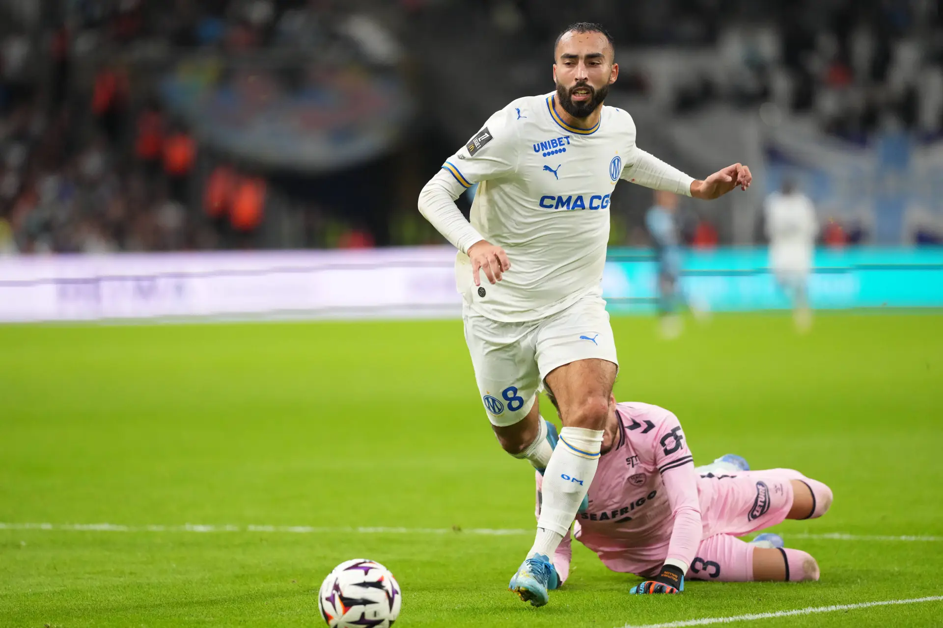 L’OM s’enflamme pour Abdelli, La Provence sort l’extincteur