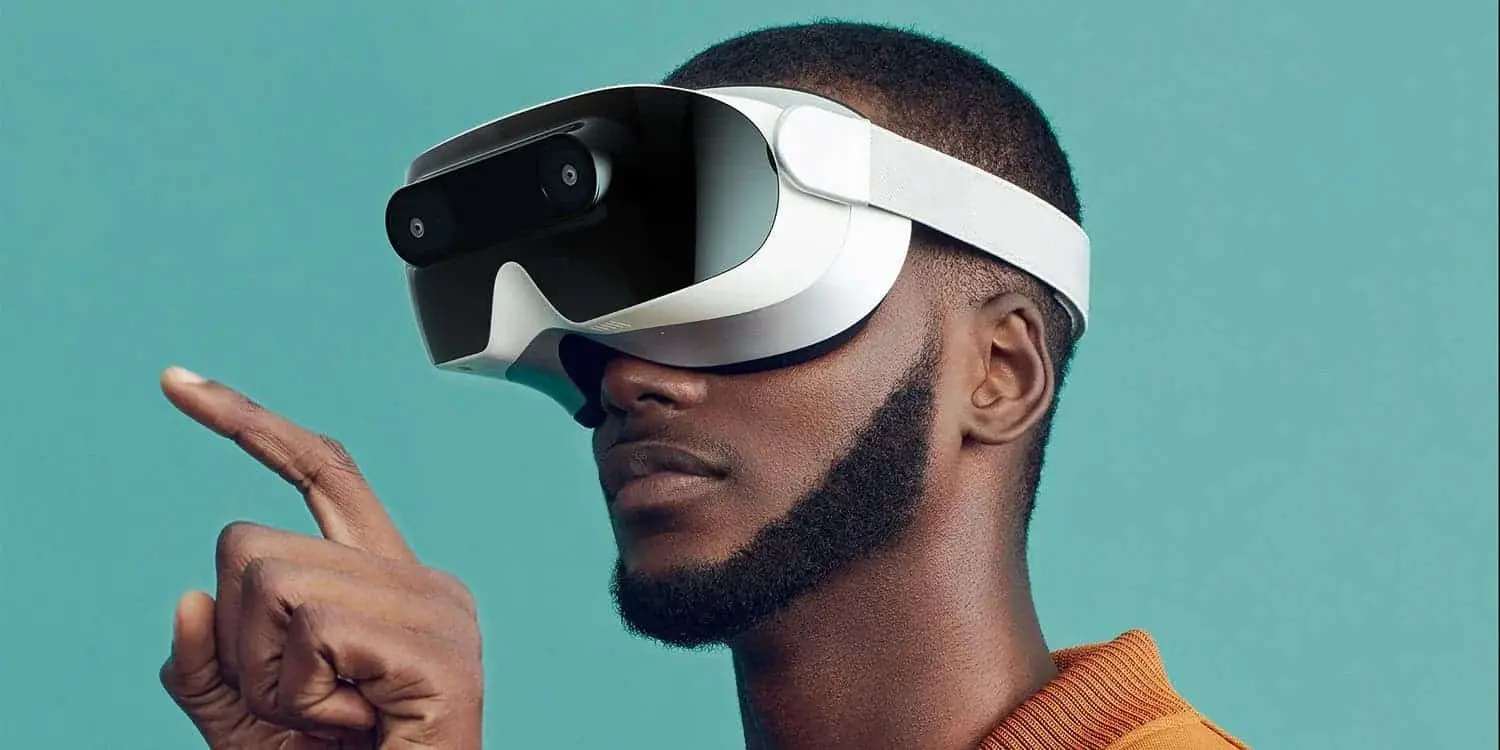 apple headset launch date