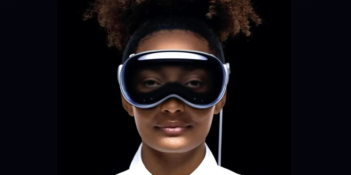 apples first augmented reality headset vision pro launched