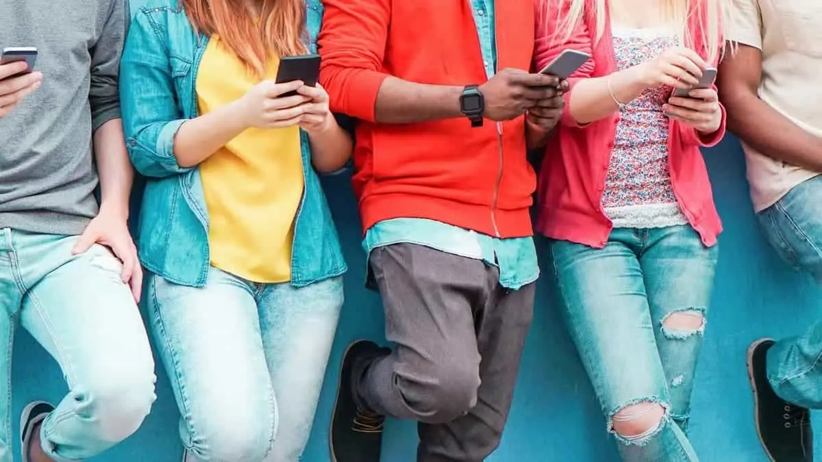 best budget smartphones in singapore in 2022