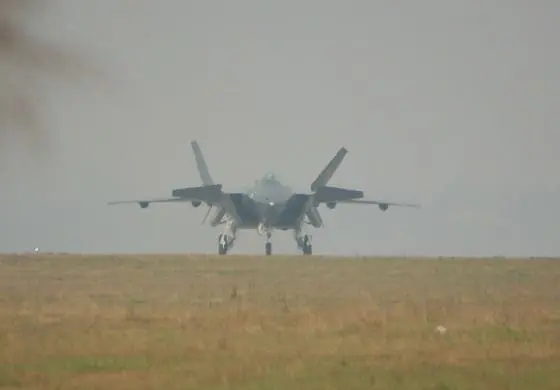 china j20 stealth fighterjet 01