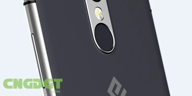 e05
