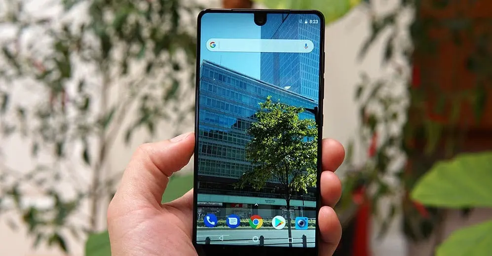 essential phone 2