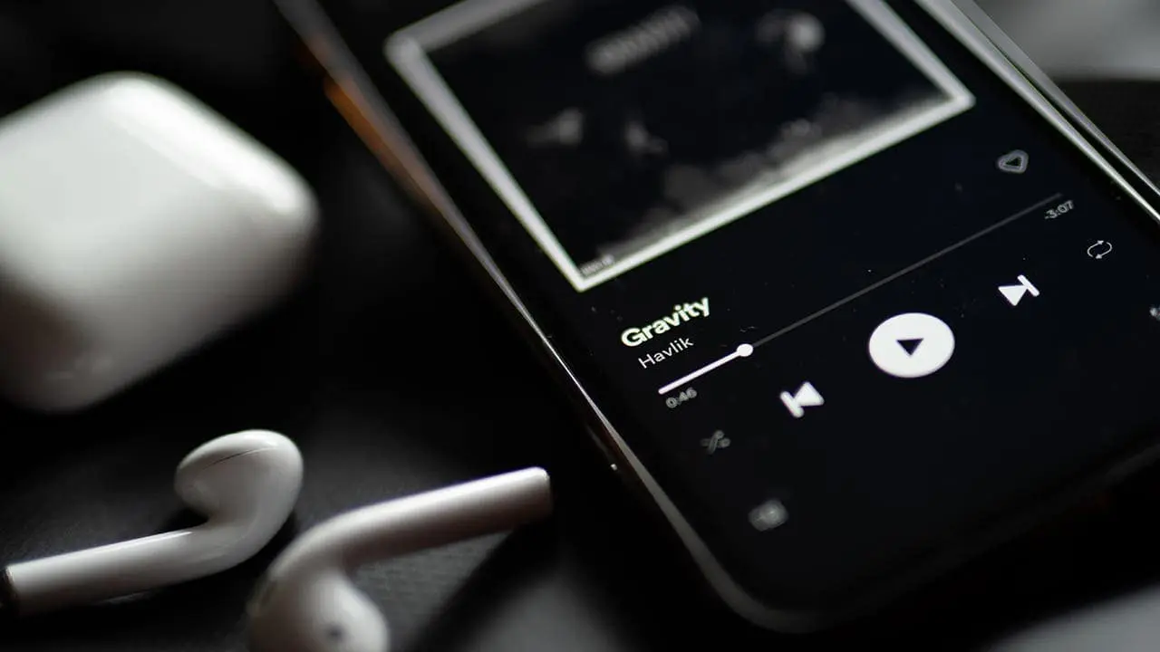filip vhf4jqruu7g unsplash