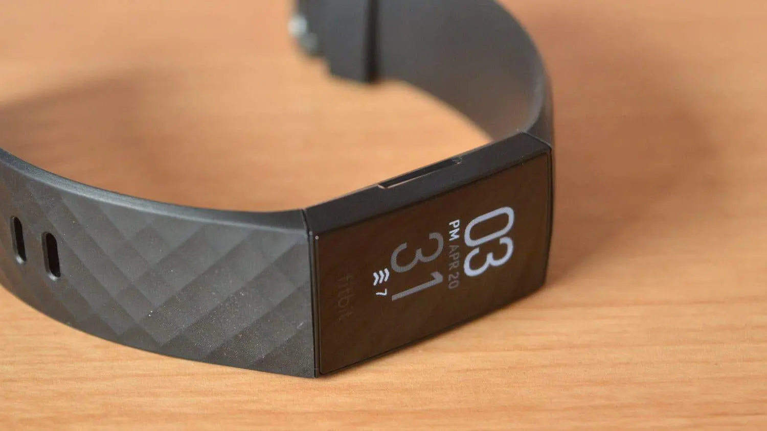 fitbit charge 4 1