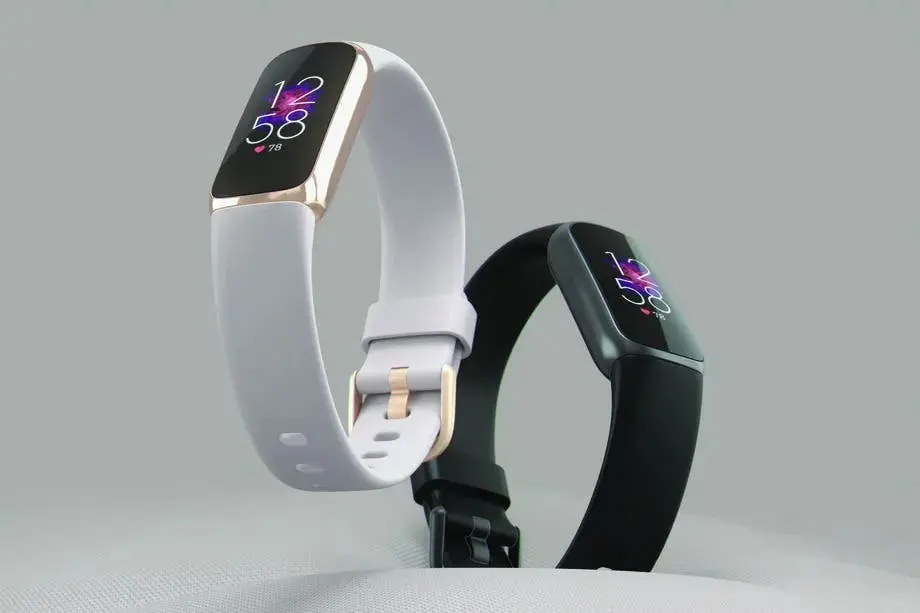 fitbitluxehero0