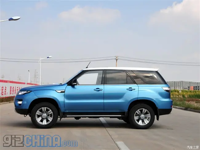 gonow gx6 range rover clone side