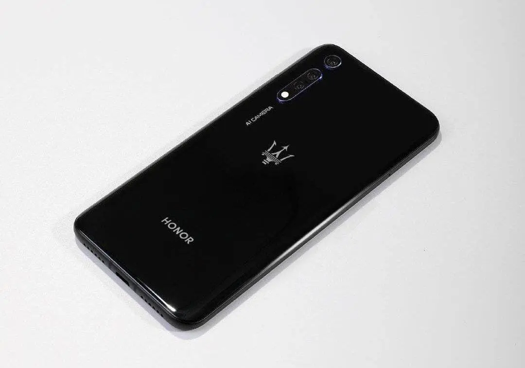 honor v20 maserati edition 1