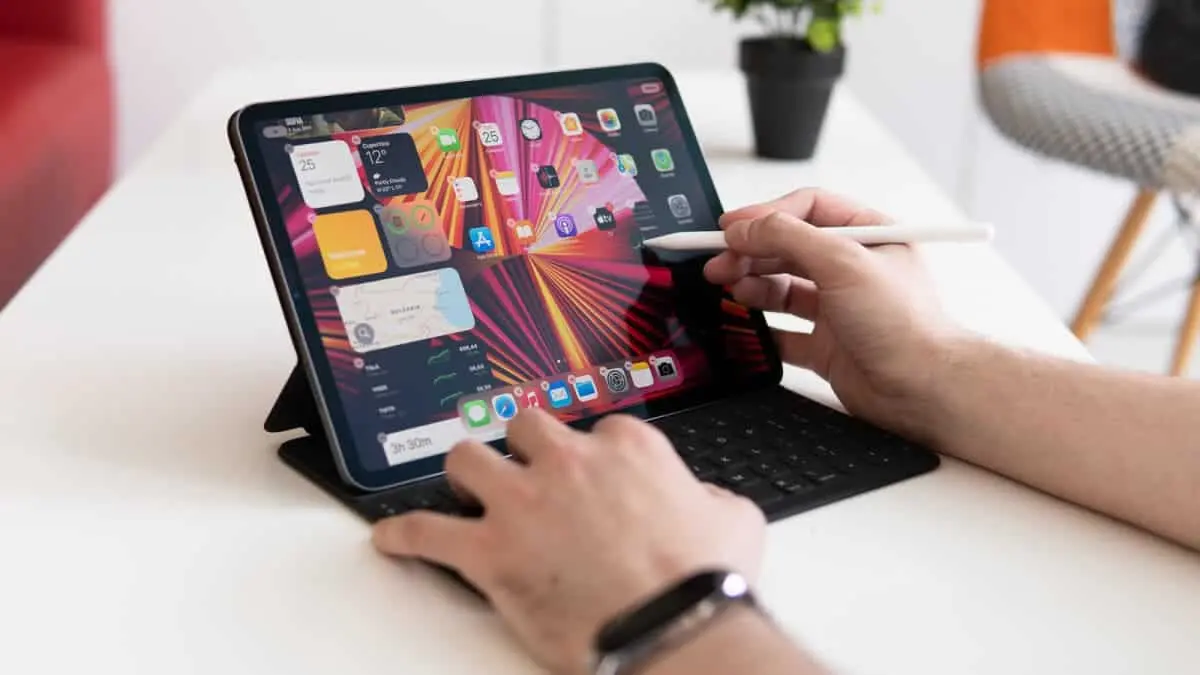 ipad pro 2021 11 inch review m1 power ipados drawbacks