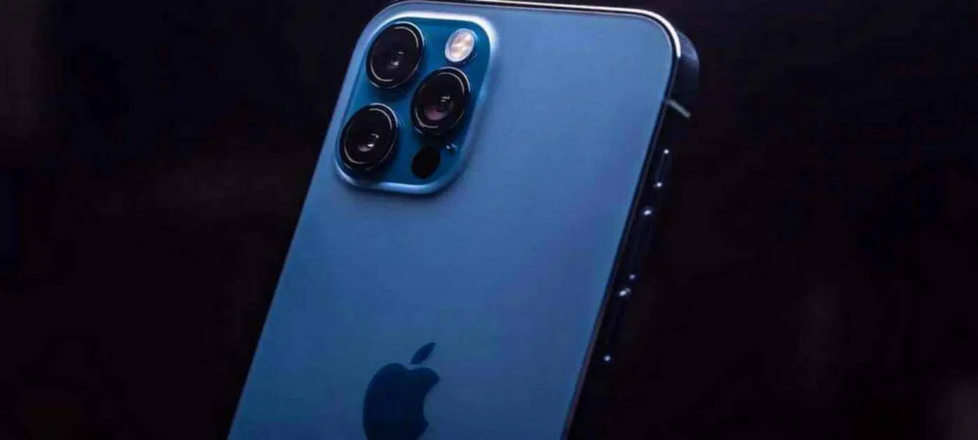 iphone 13 deisng