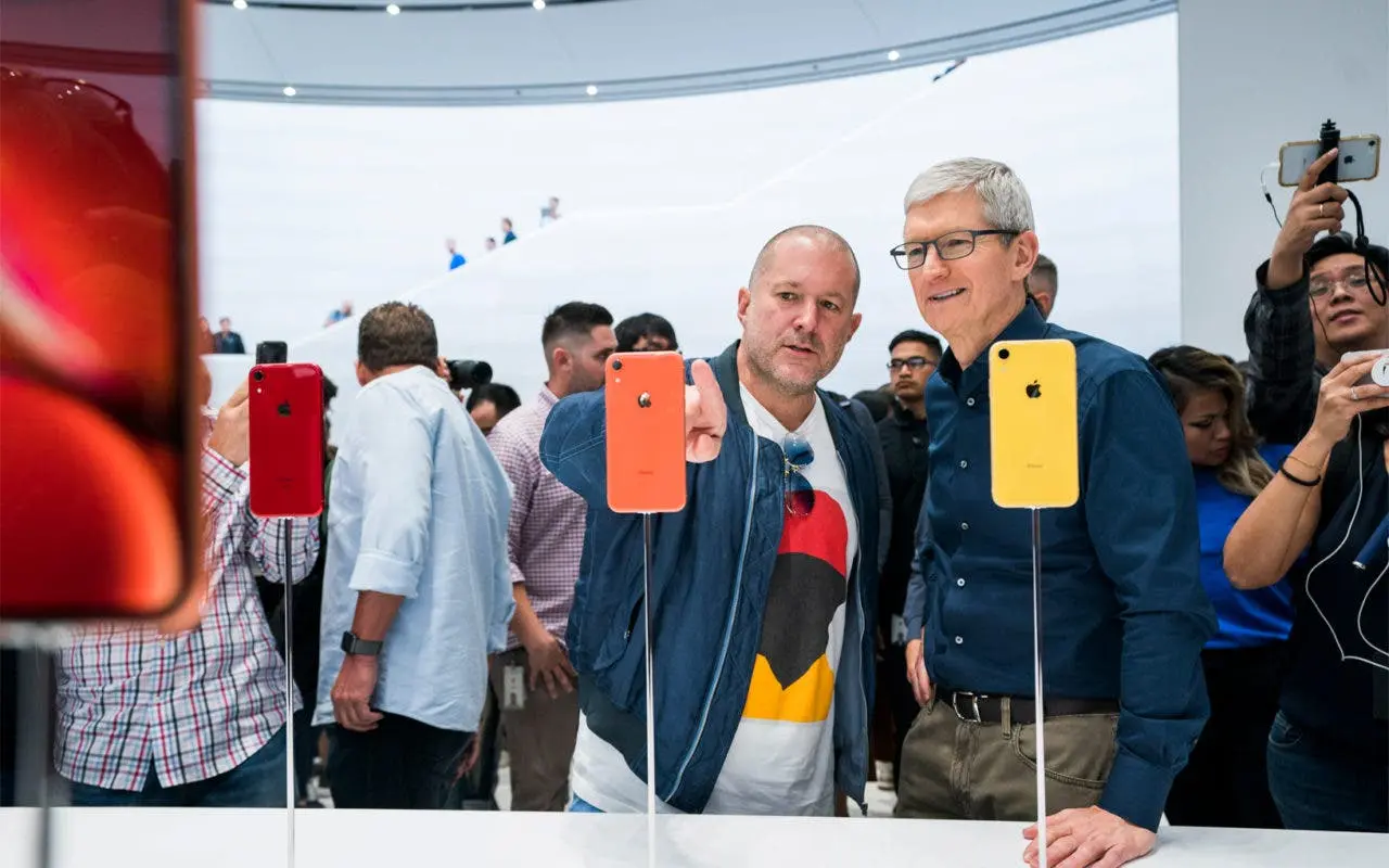 jonathan ive