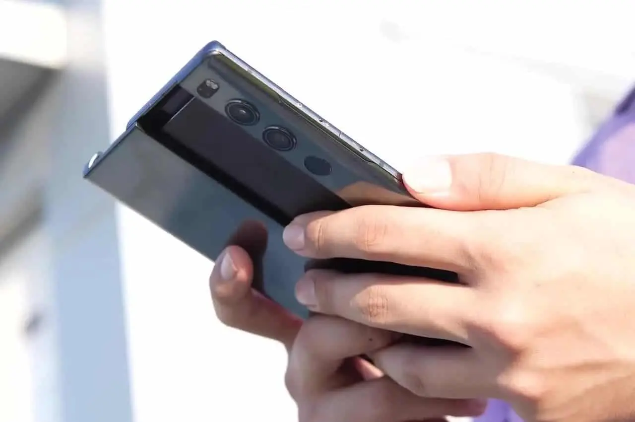 rollable smartphones