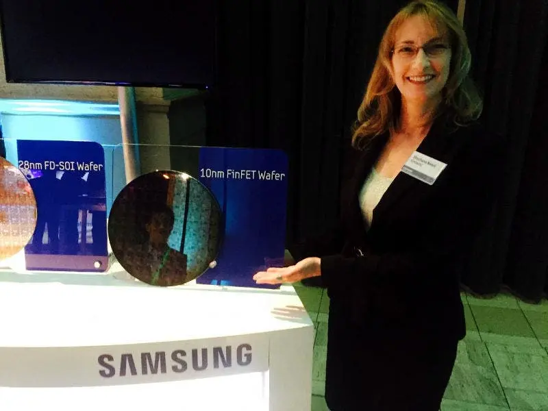 samsung 10nm wafer