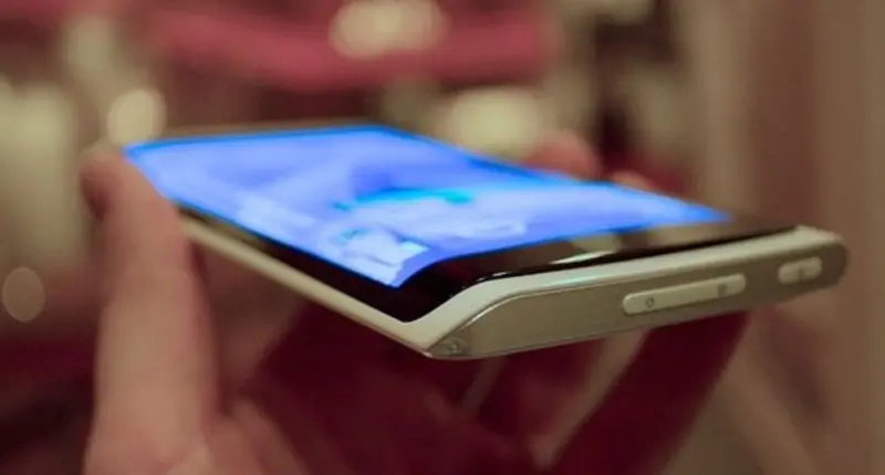 samsung ecran curbat