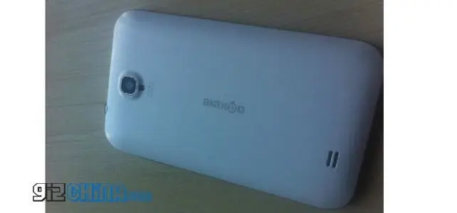 the big cola 5 inch dual core phone costs just 160 comes with choice of os