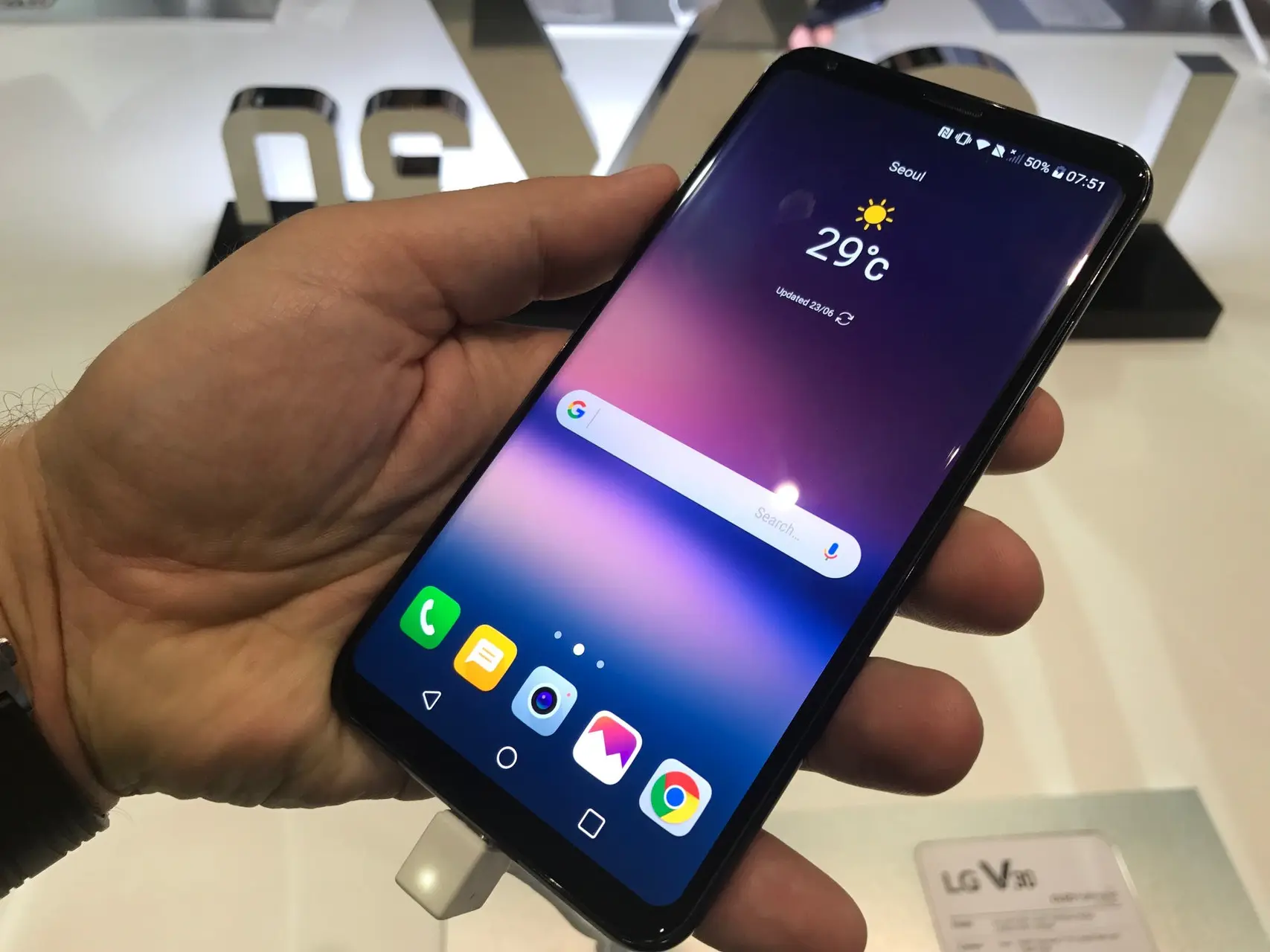 v300