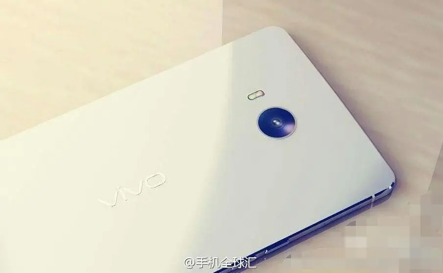 vivo xhot render