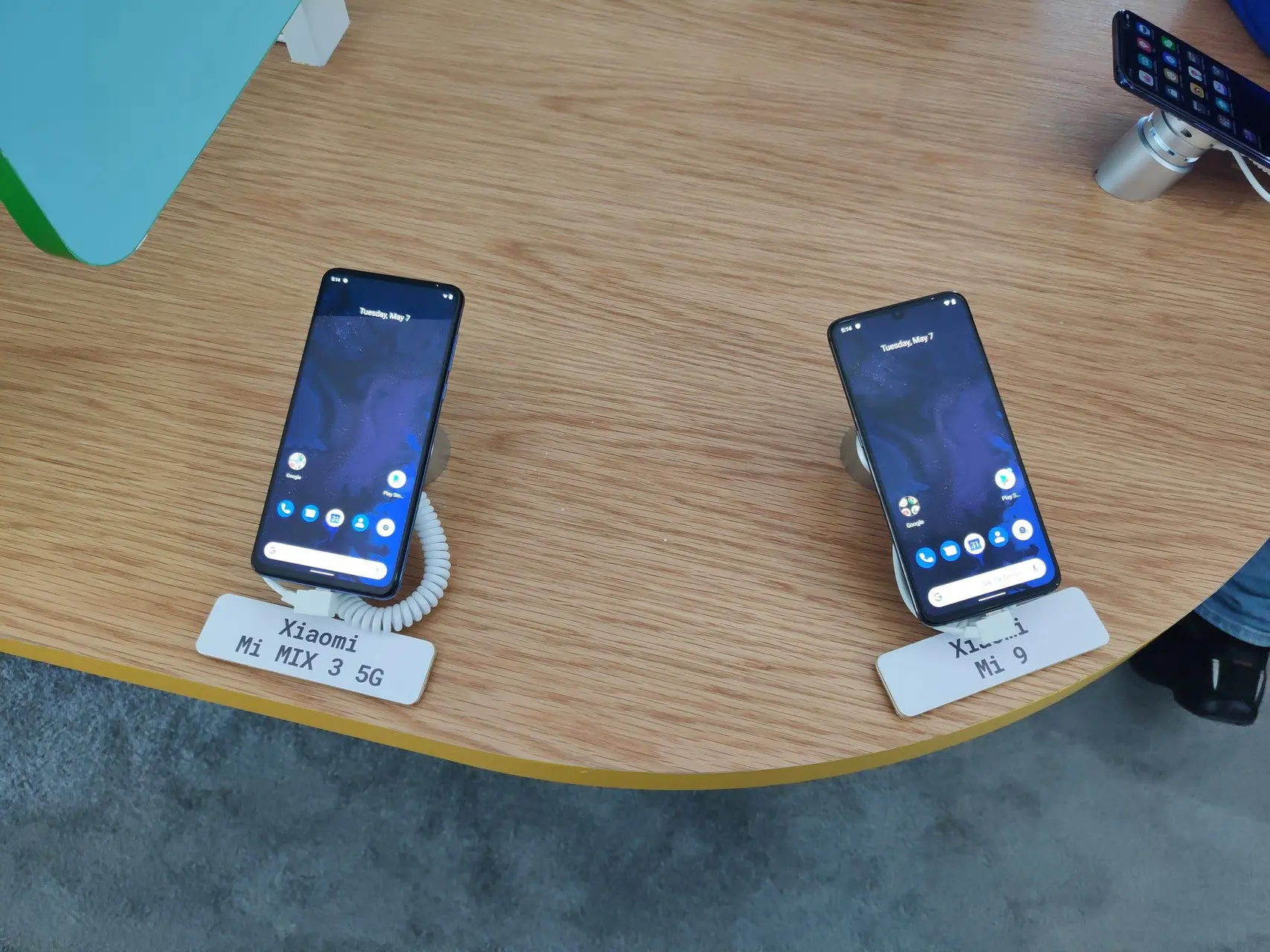 xiaomi mi mix 3 5g android q a