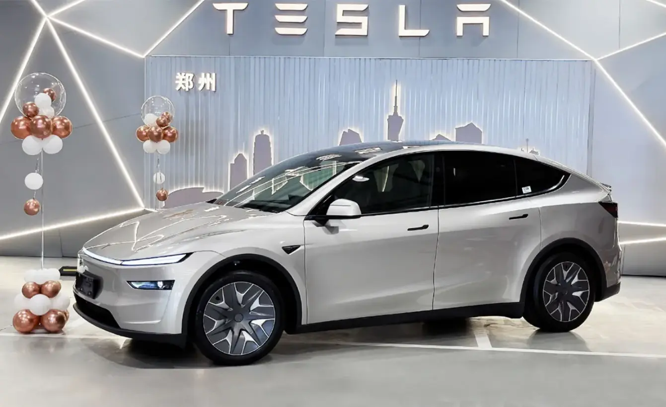 Tesla Model Y L