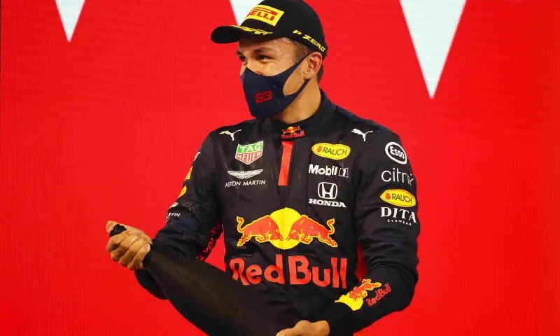 926d20ff932c1c2052c77173029d0a5f2ee9ea83