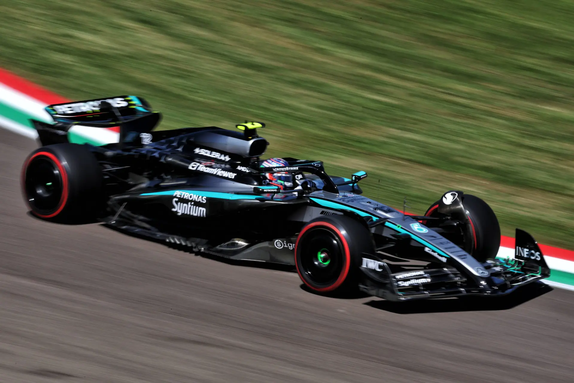 mercedes w16 in imola