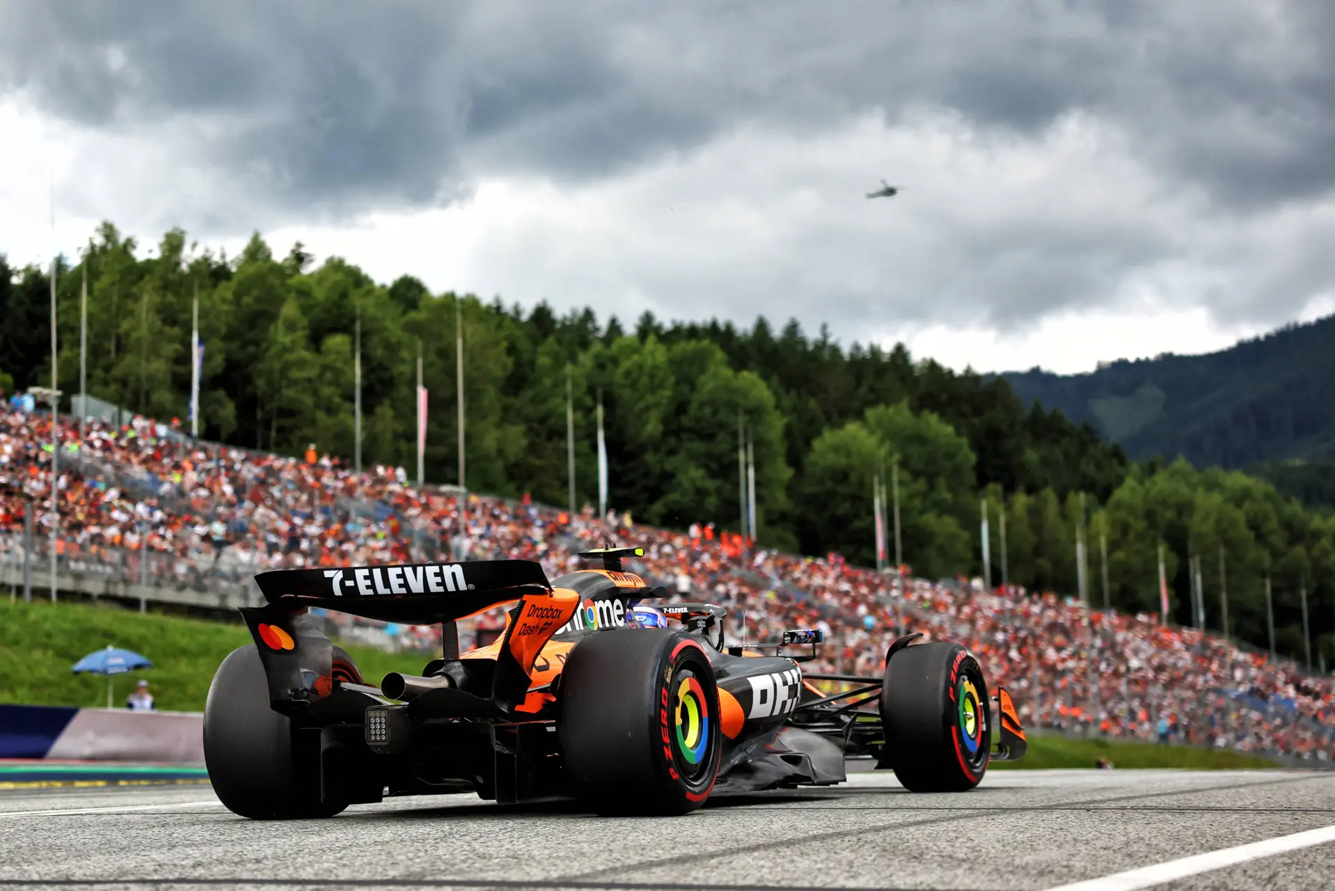 austria-pirelli-mclaren-jpg