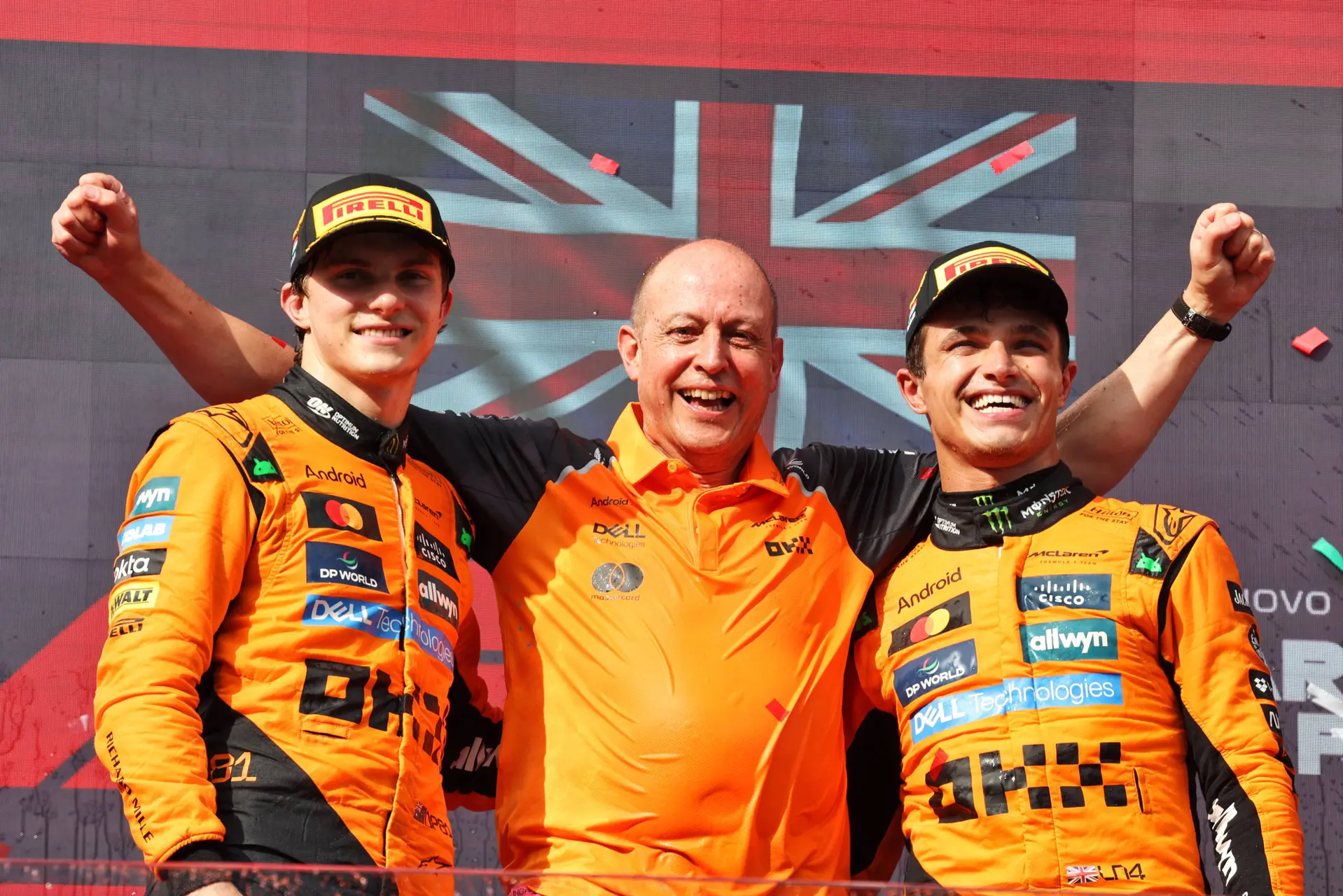 Lando Norris en Oscar Piastri op het podium in Hongarije