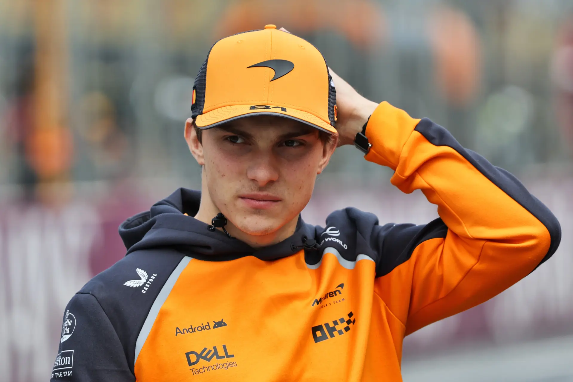 mclaren-piastri-baku-2025