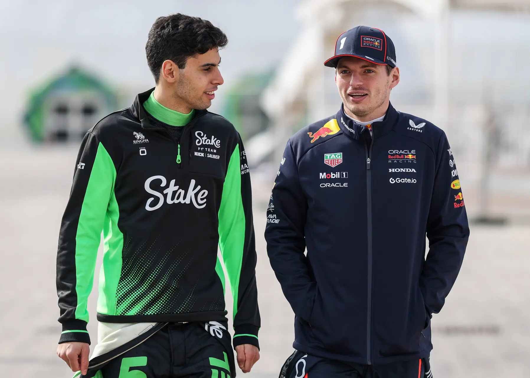 Max Verstappen en Gabriel Bortoleto