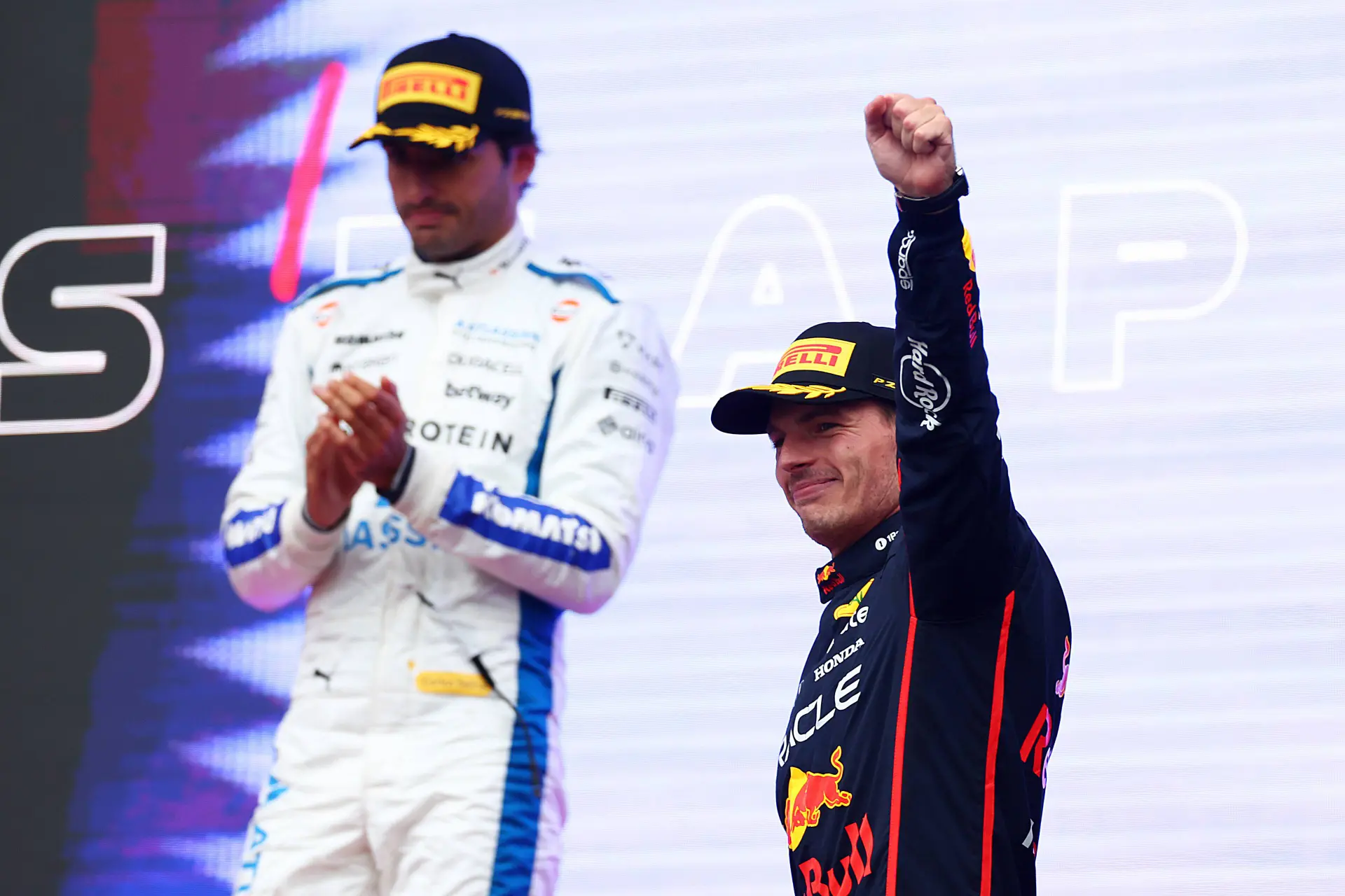 max verstappen carlos sainz baku