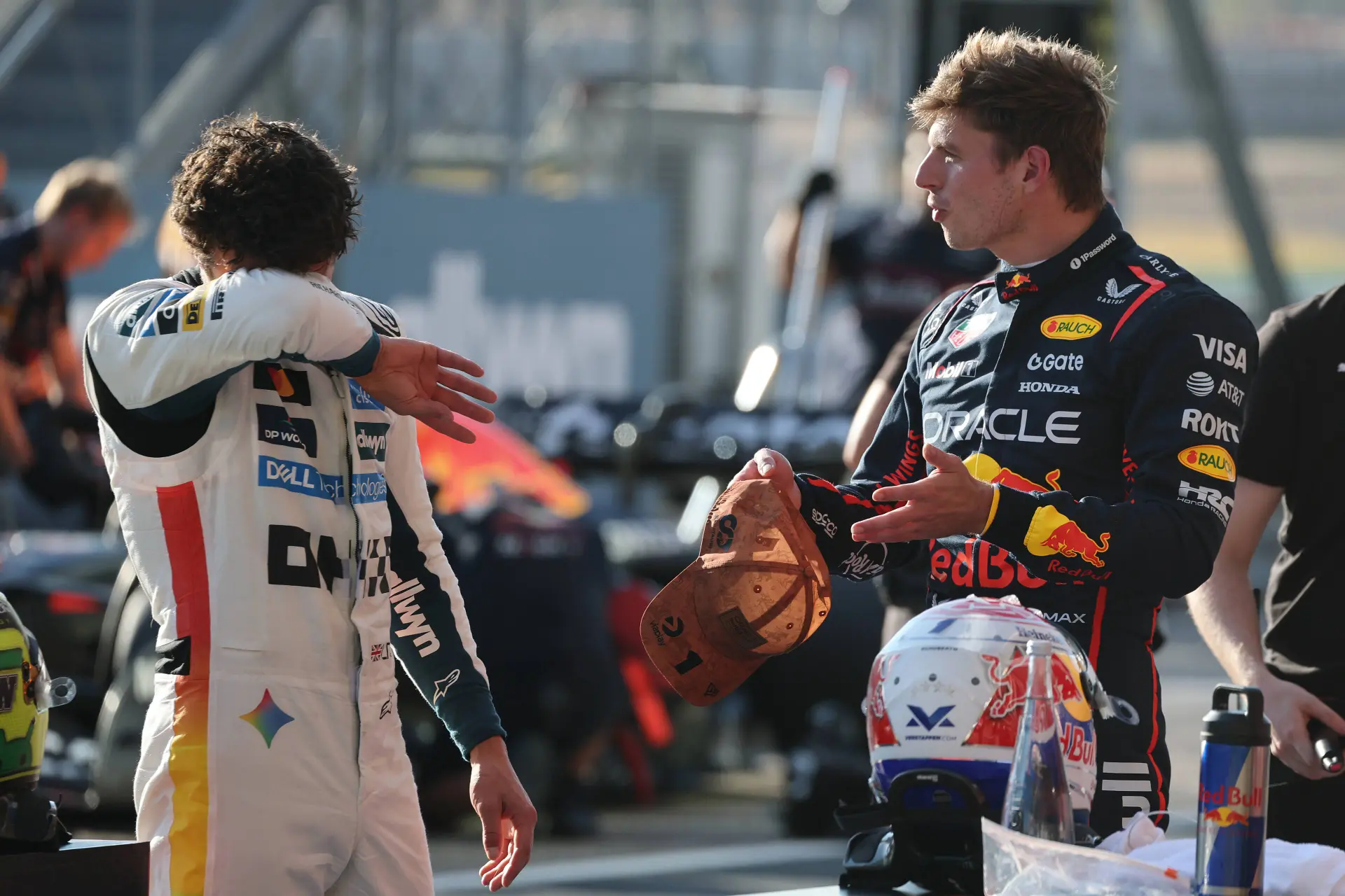 max-verstappen-na-zege-austin-met-norris