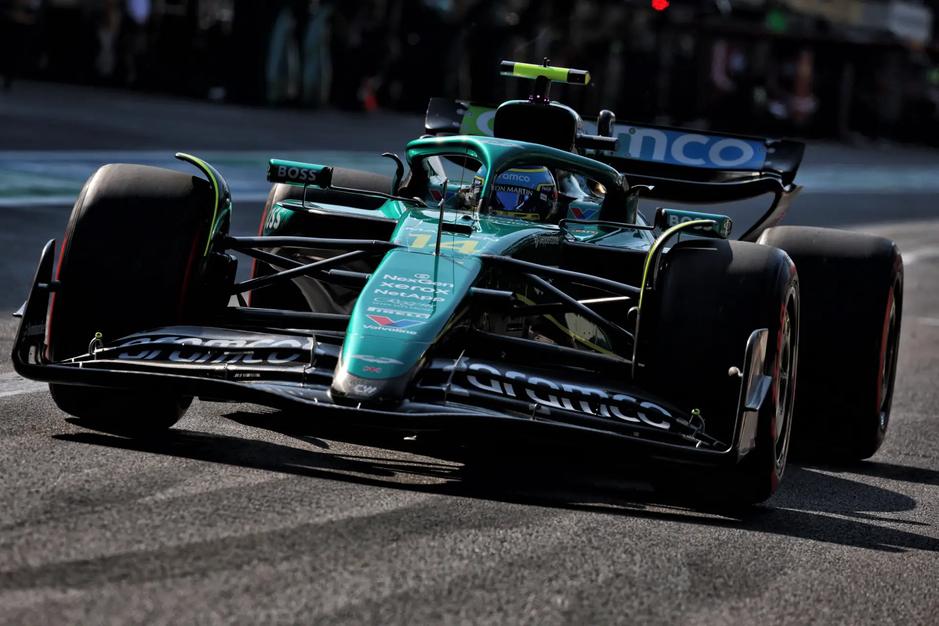 Alonso im Aston Martin