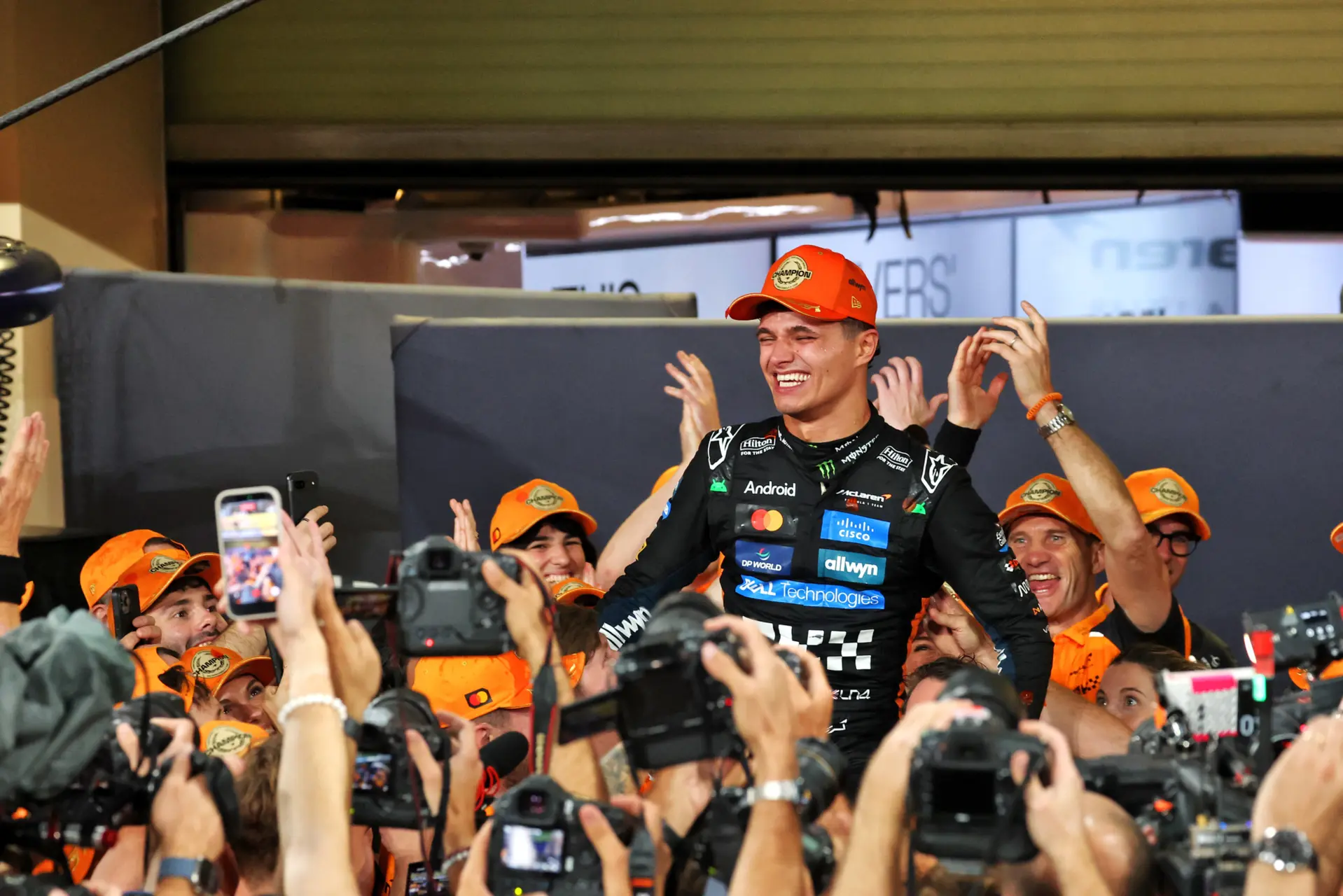 norris-celebration-paddock